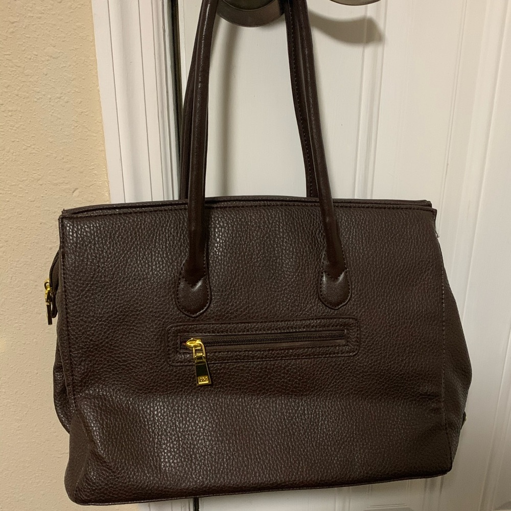 Adrienne Vittadini purse